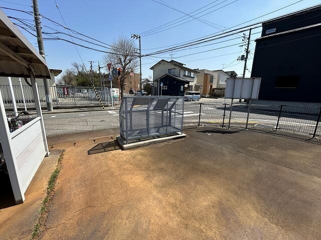 物件外観写真2　