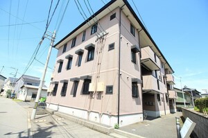 ロイヤルパレス上所II外観写真