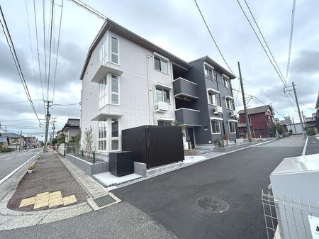 D-ROOM米山外観写真