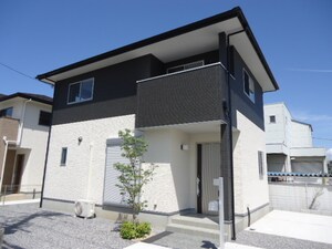 ホース芹川邸外観写真