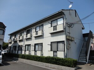 やりや外観写真