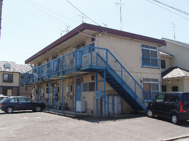 川崎ハイツ