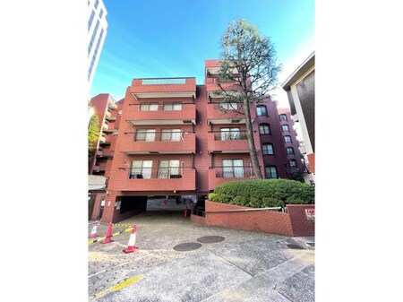 マンション広尾台（213）外観写真