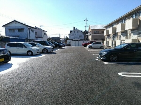 駐車場(駐車場)