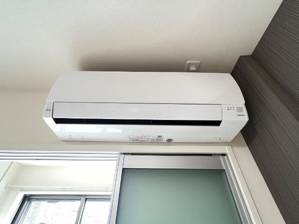 建物設備(エアコン)