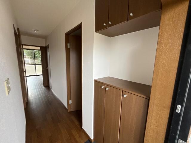 物件内観写真19　(下駄箱)