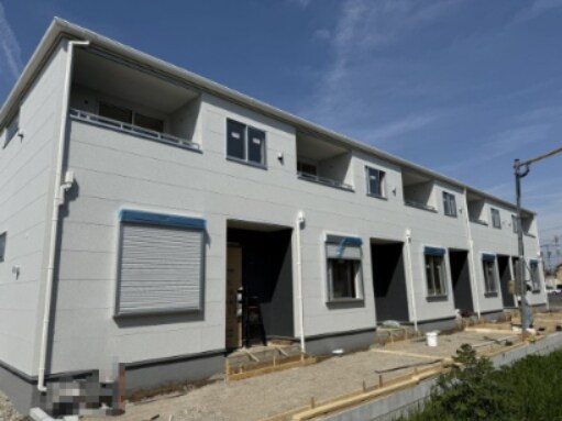 物件外観写真1　(建築中)