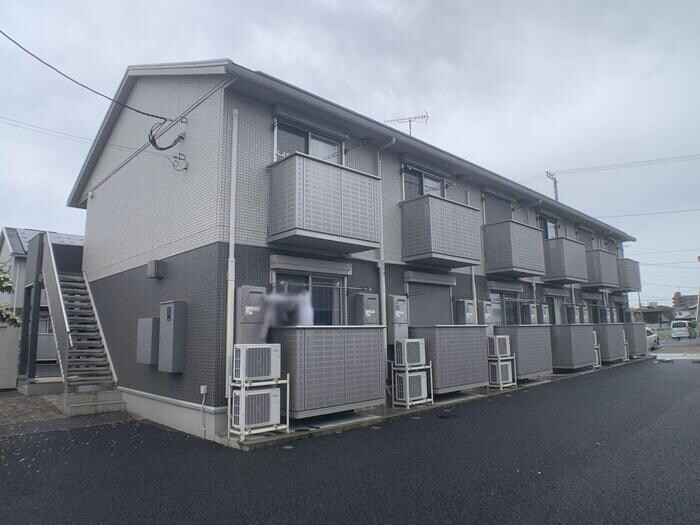 物件外観写真1　(建物外観)