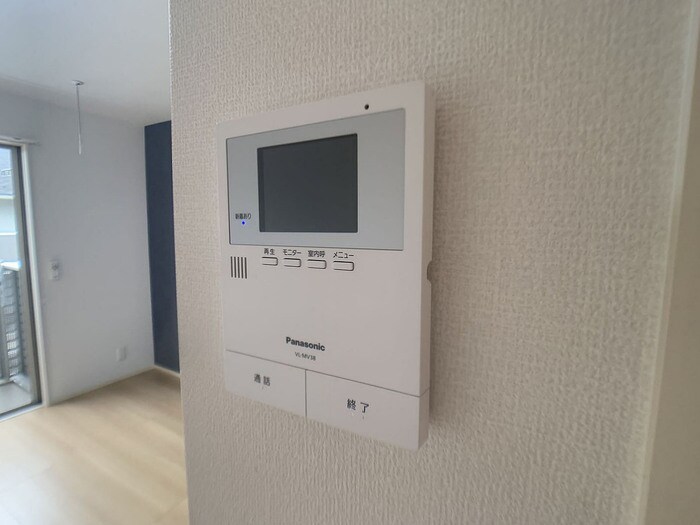 物件内観写真12　(カメラ付きインターフォン)