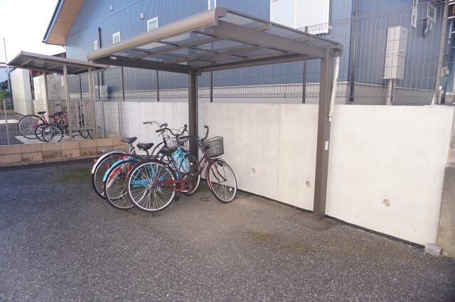 物件内観写真15　(別室（左右反転タイプ）の写真となります。)