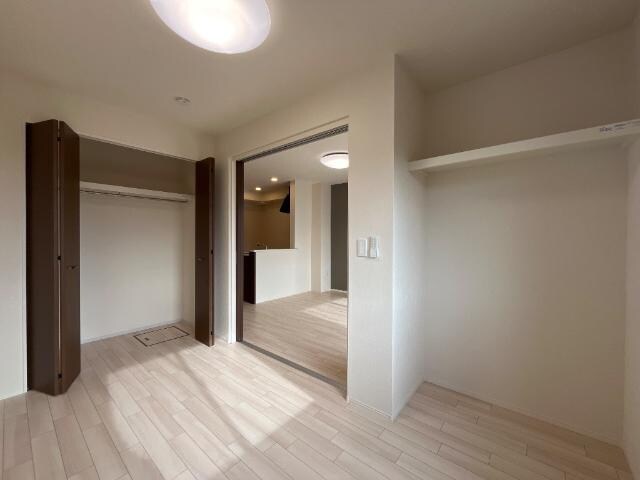 物件内観写真21　(洋室)