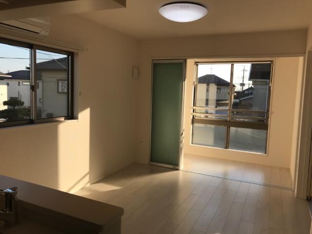 物件内観写真9　(リビング)