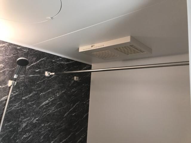 物件内観写真23　(浴室乾燥機)