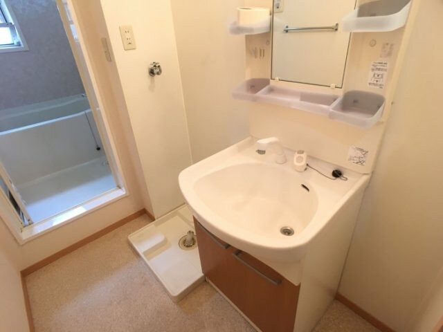 物件内観写真9　(洗面所)