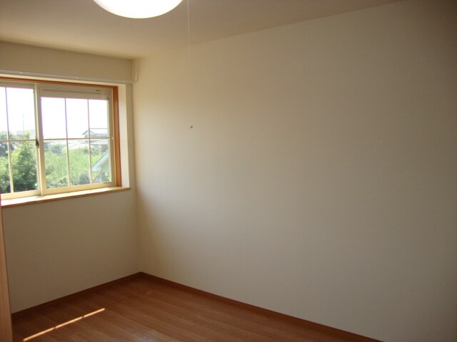 物件内観写真7　(洋室)