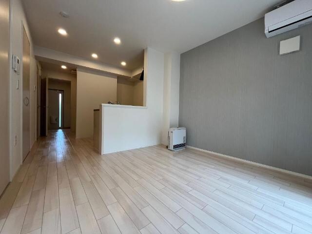 物件内観写真19　(リビング（イメージ）)