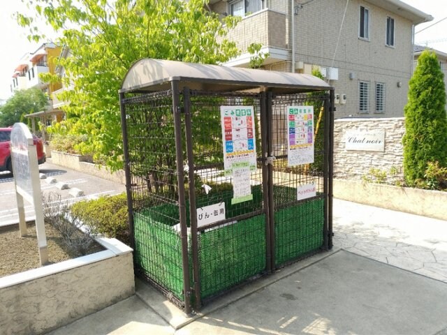 物件内観写真18　(ごみステーション)