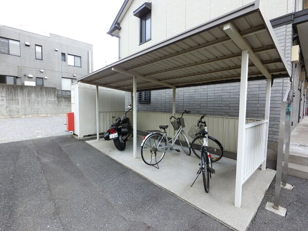 建物設備(駐輪場)