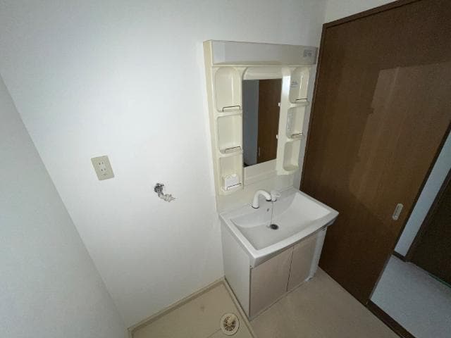 物件内観写真14　(洗髪洗面化粧台)