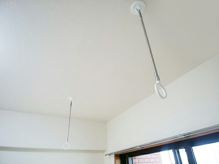 物件内観写真17　(室内物干し)