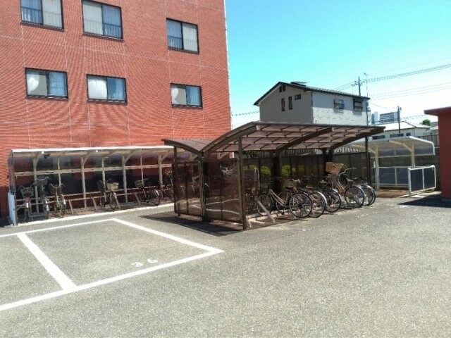 物件内観写真20　(駐輪場)