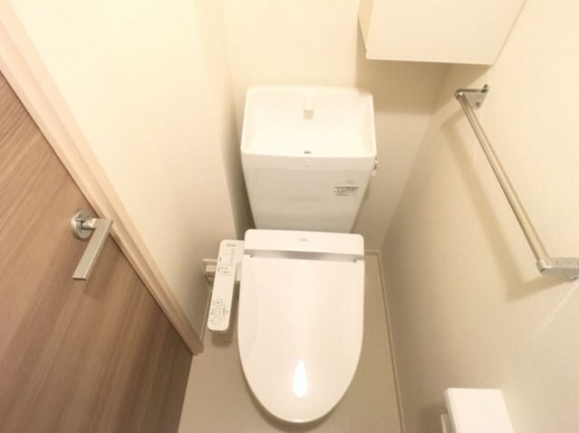 物件内観写真10　(トイレ)