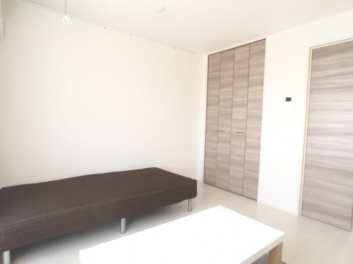 物件内観写真8　(ベッドはついておりません)