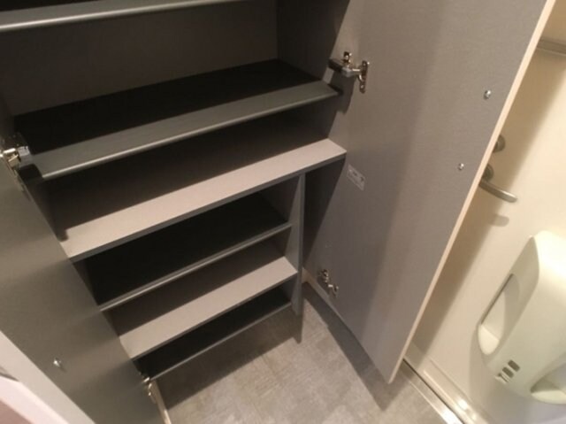 物件内観写真11　(収納)