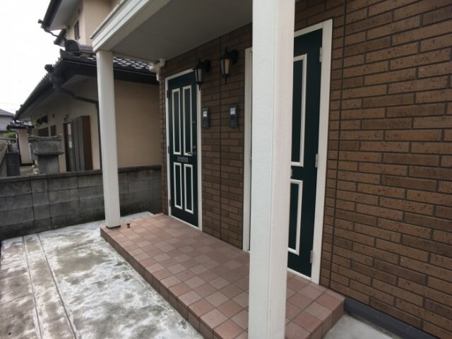 物件外観写真4　(ロビー)