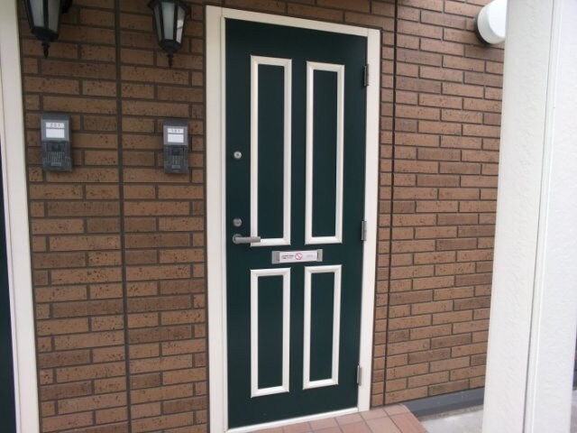 物件外観写真5　(エントランス)