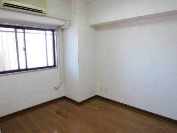 物件内観写真3　(405北側洋室)