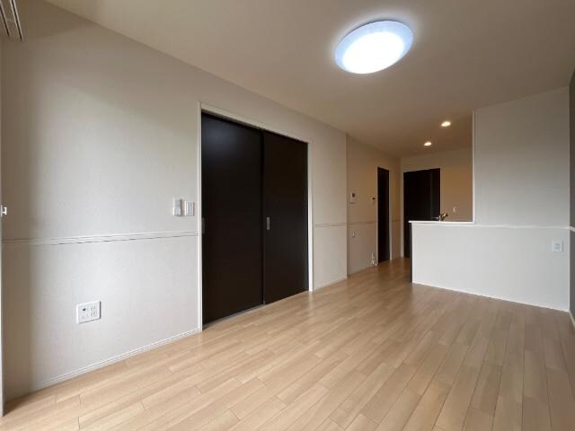 物件内観写真9　(リビング)