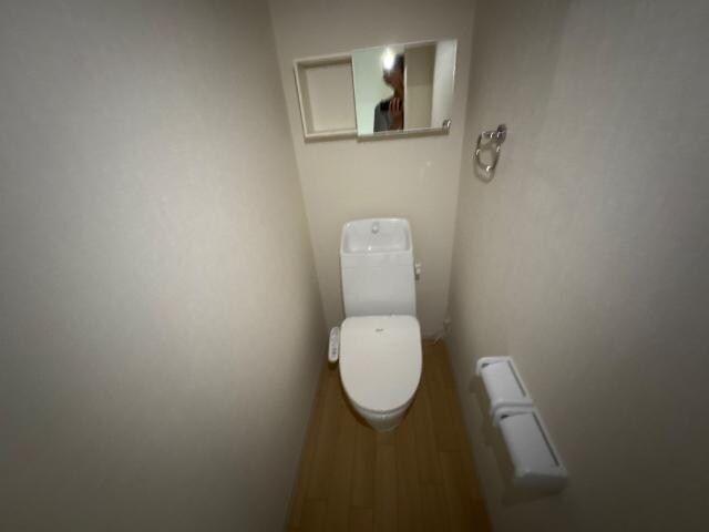 物件内観写真19　(トイレ)