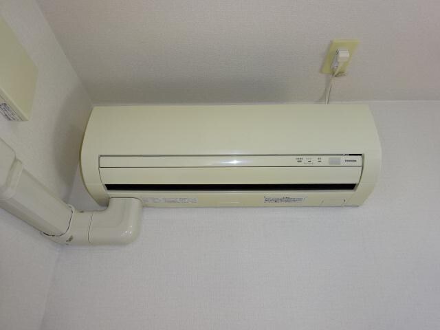 物件内観写真12　(エアコン（ＬＤＫ）)