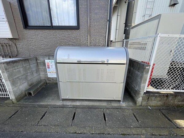 建物設備(ごみステーション)
