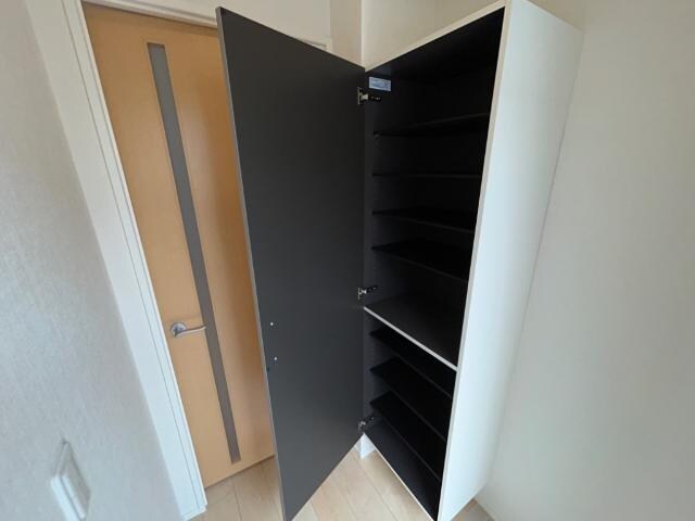 物件内観写真25　(収納)