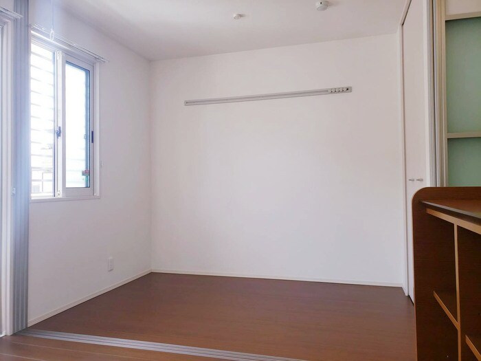 物件内観写真7　(洋室)