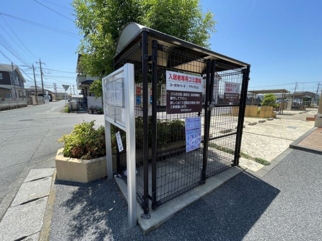 物件内観写真18　(ごみステーション)