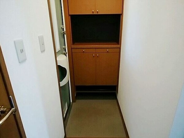 玄関(玄関)