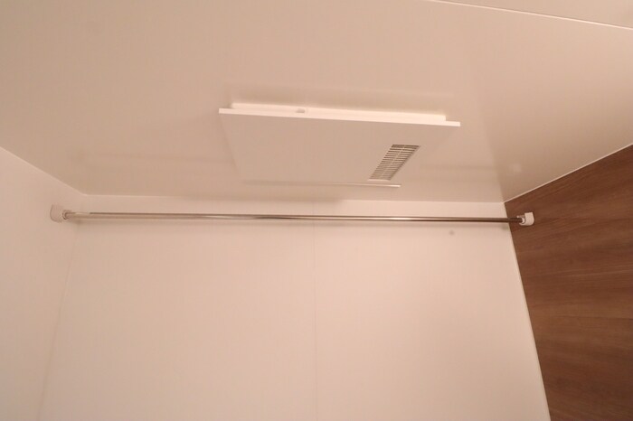 物件内観写真14　(浴室乾燥機)