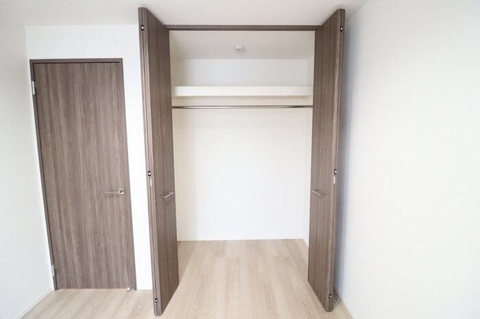 物件内観写真10　(クローゼット)
