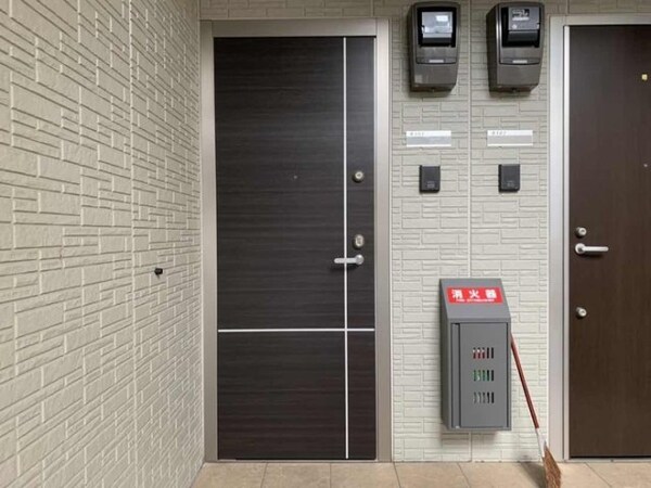 玄関(玄関ドア)