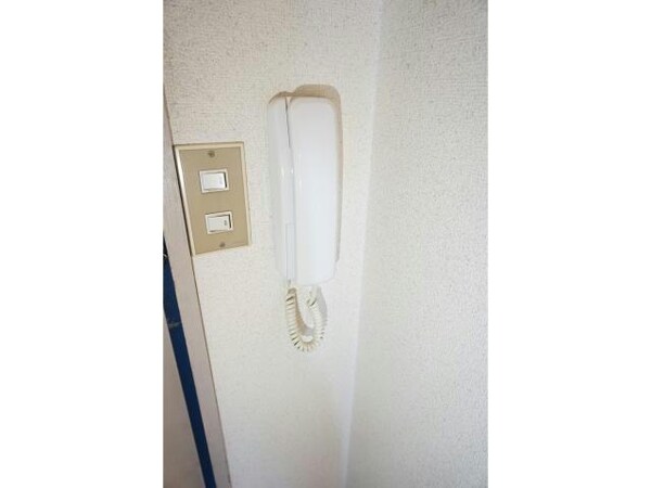 セキュリティ(同一建物の別の部屋のため、実際とは異なります。)