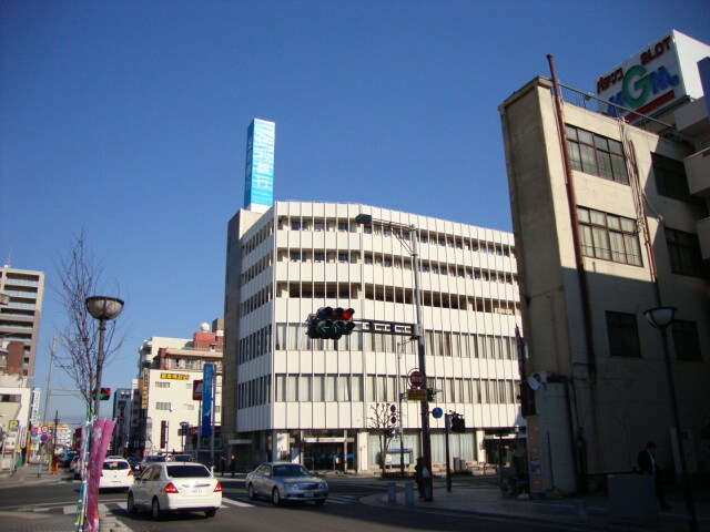 物件外観写真4　(足利銀行まで110ｍ)