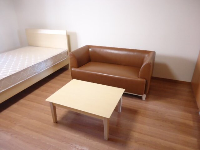 物件内観写真12　(洋室)