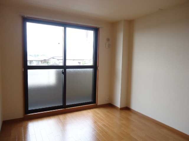 物件内観写真11　(洋室)