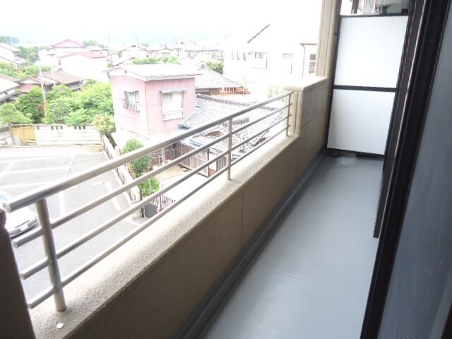物件内観写真28　(ベランダ)