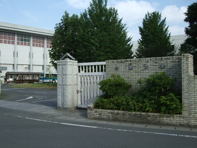 物件外観写真6　(白鴎大学総合図書館まで996ｍ)