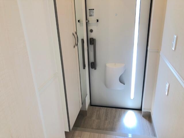 物件内観写真25　(玄関（イメージ）)