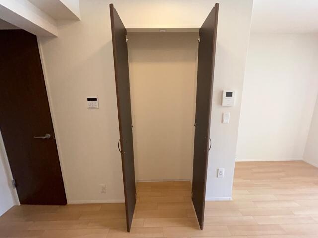 物件内観写真18　(クローゼット)